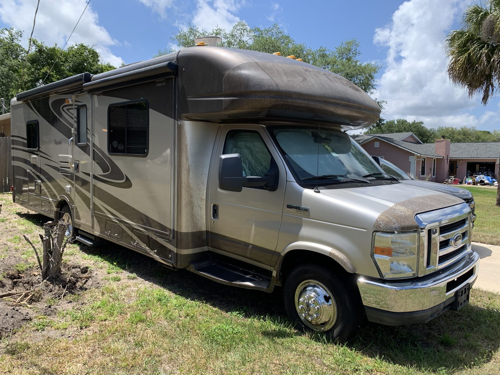 Class C motorhome on a Ford chassis bought in Florida